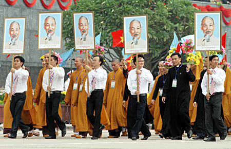 ศาสนาต่างๆในเวียดนามประกอบศาสนกิจอย่างเสรีและเสมอภาค